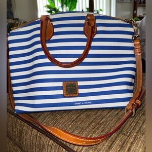 Dooney & Bourke crossbody bag